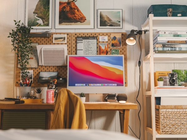 Montaje de pantalla y equipo